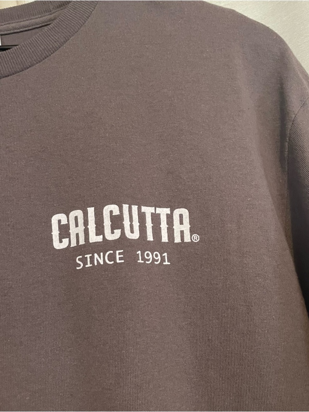 Calcutta Men’s XL Gray Graphic T Shirt - Picture 4 of 7